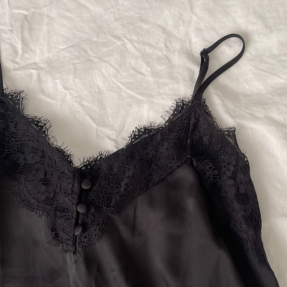 Abercrombie lace cami - Picture 2 of 3